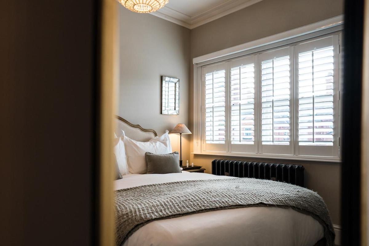 Regency House Aparthotel Belfast Bagian luar foto